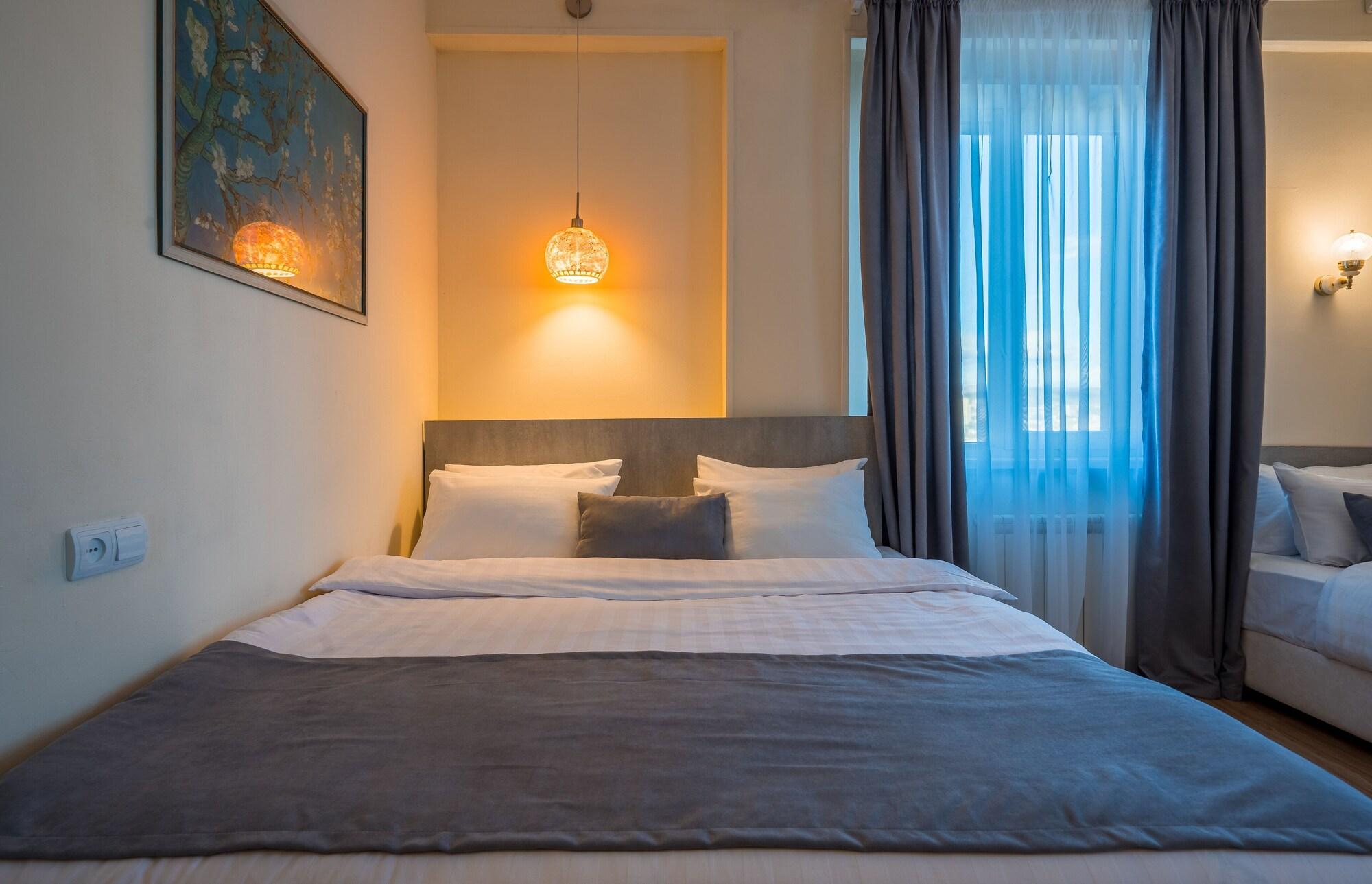 Iliani Hotel Tbilisi Buitenkant foto